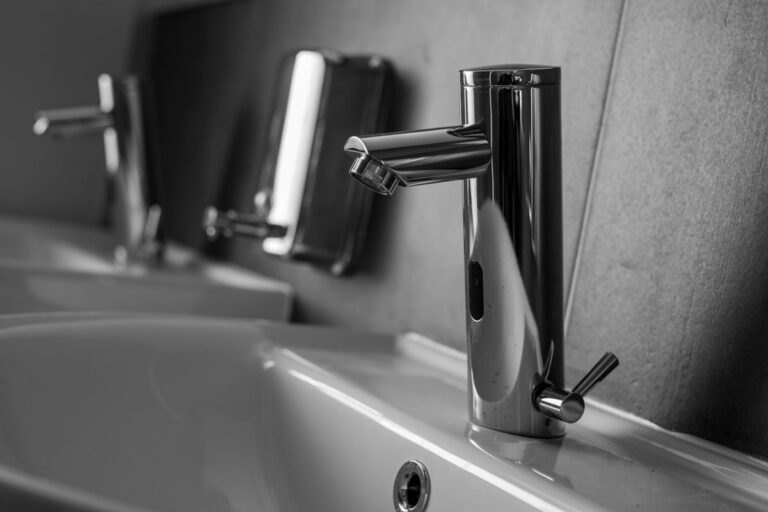 Bathroom & kitchen fixture installation